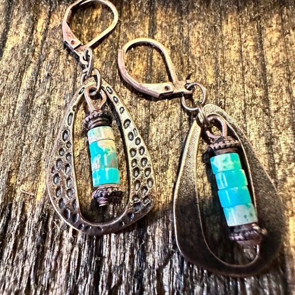 Boho Hippie‎ Western Delicate Copper & Turquoise Drop Wire Earrings, Gift Box - Picture 2 of 6
